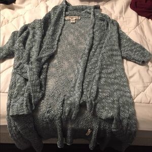 Sweater-cardigan